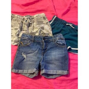 10-12 Bundle of girls shorts